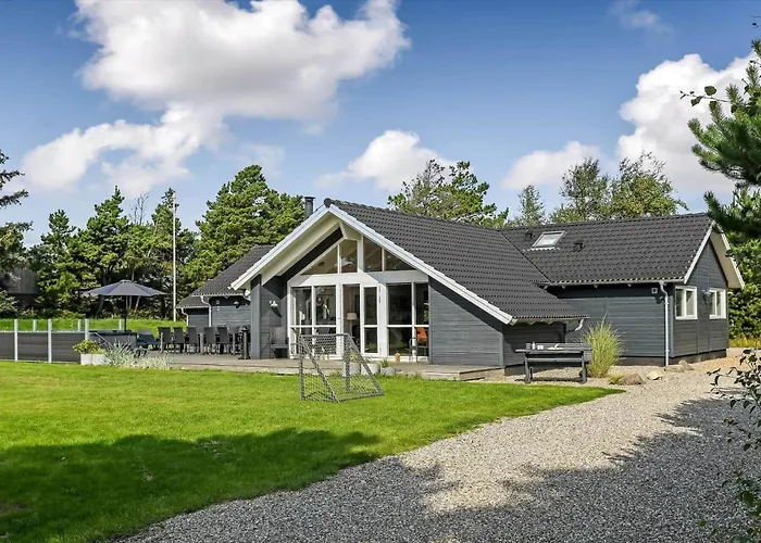 Bv300-blavand-staehrsvej-3 Holiday home